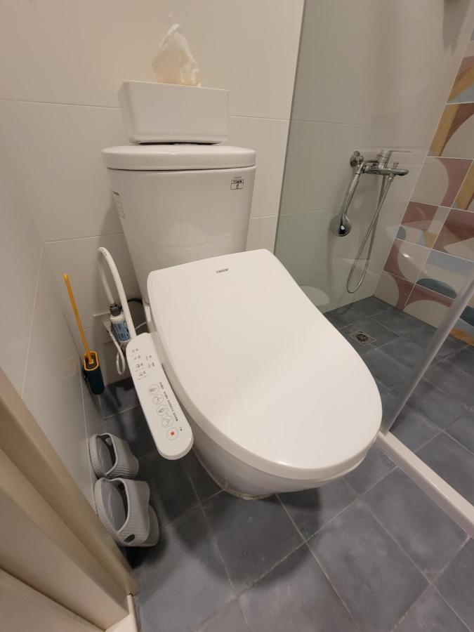 Red Rose B&B漫楓宿民宿 桃園市民宿110號 龍潭郷 エクステリア 写真